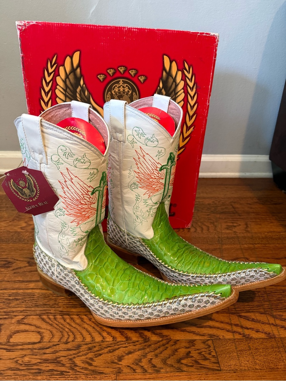 Águila Real Men’s Green & White Leather Western Cowboy Boots Size 10.5 – NIB